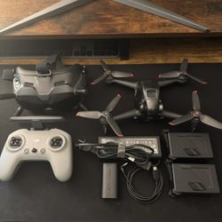 Dji Fpv Fly More Combo With VR Headset