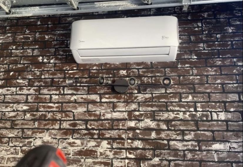York 1 Ton Minisplit System