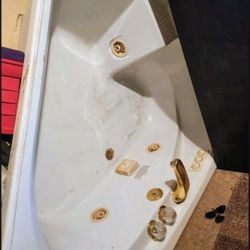 Jaccuzi Tub