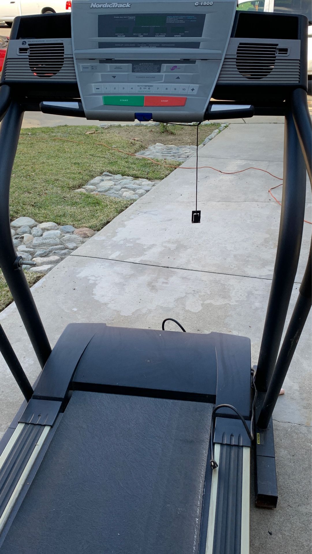 NordicTrack C 1900 treadmill for Sale in Alta Loma, CA OfferUp