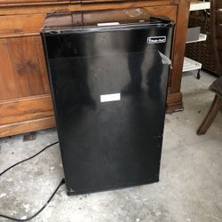 Magic Chef Small Refrigerator  New