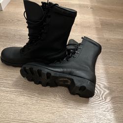 Wellco military 8” tall black leather boots