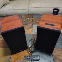 Saiyin Bluetooth Bookshelf Speakers