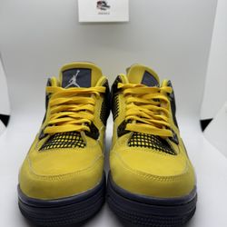 Jordan 4 Retro Lighting (2021) Size 6.5Y