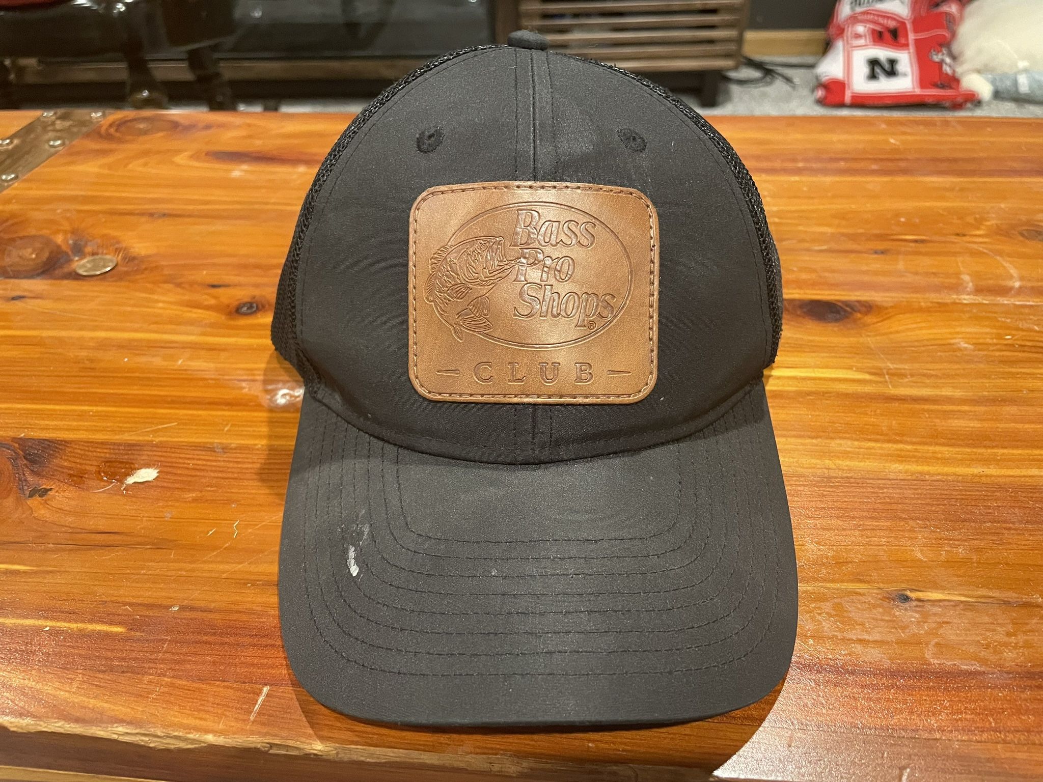 Bass Pro Shops Club Trucker Hat – Black