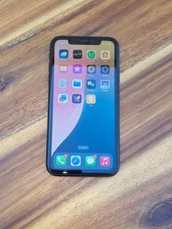 iPhone XR Black 64 GB Unlocked
