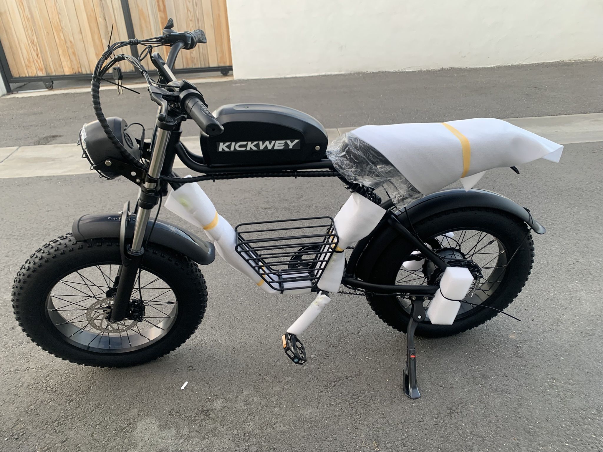 NEW KICKWEY ELECTRIC BIKE