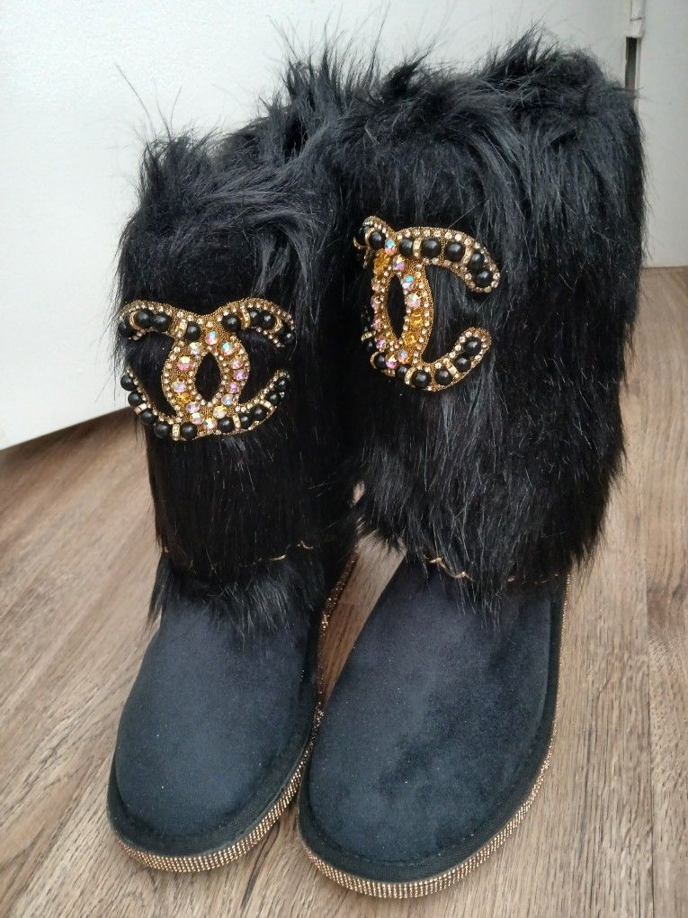 Women's Black Boots Size 9