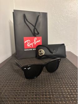 Rayban wayfer accepting best offer or trade