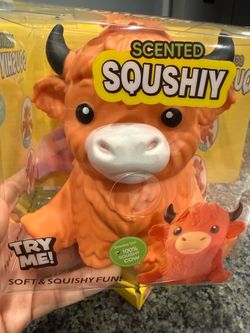 Highland Cow squshy