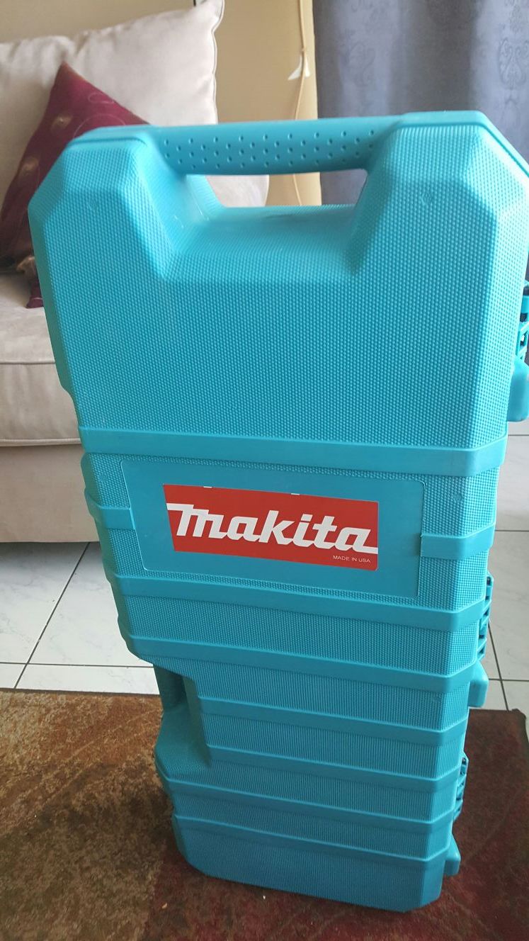 Makita hm1304b Demolition Hammer