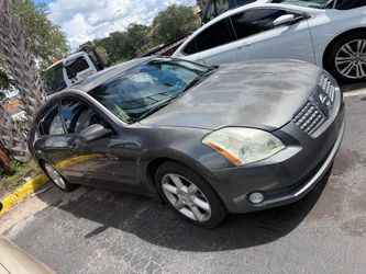 Nissan Maxima 3.5 SE – For Sale