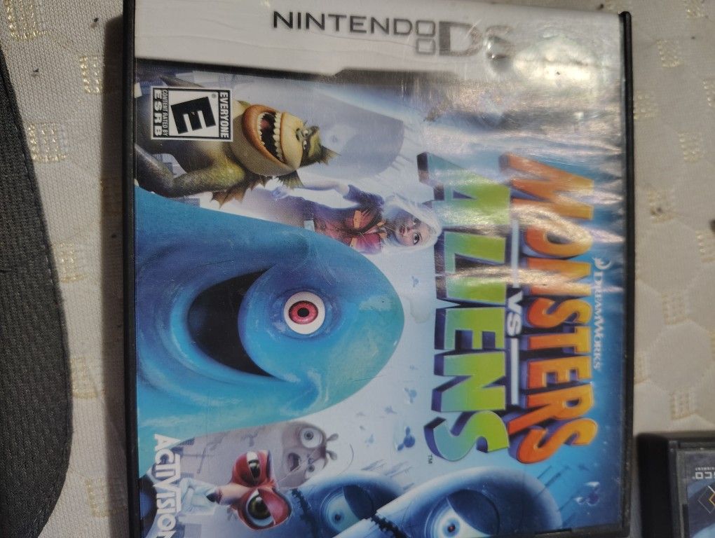 Monsters Versus Aliens