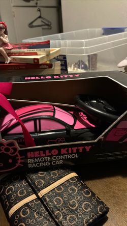 Hello kitty car with remote in box