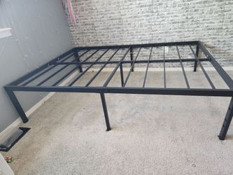 Full size metal bed frame