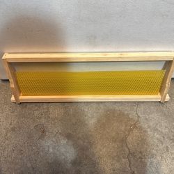 Beehive Frame Medium