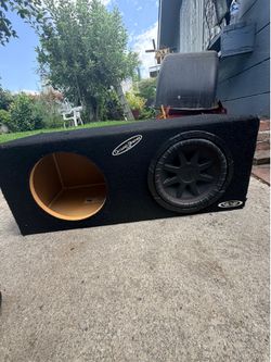 Kicker Subwoofer  Shaker Ported Box