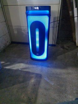 Bluetooth Party Speaker with remote $125 6 available  (Pick up in mesa)