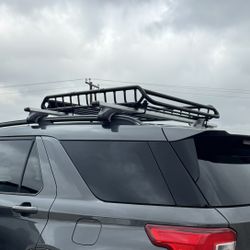 Universal Roof Rack Without Crossbars