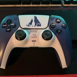 Sony PlayStation 5 Limited Edition God Of War Ragnarok Controller