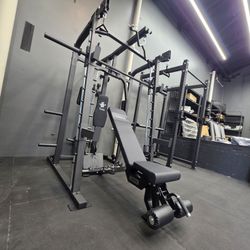 Vesta Smith Machine Sm2001 |Heavy-Duty Adjustable Bench | Squat Rack | Pulley System | Gym Equipment