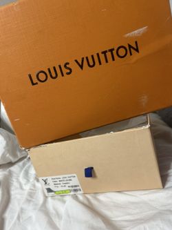 Lv Shoe