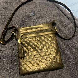 Black quilted crossbody bag