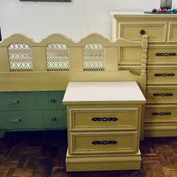 Vintage Hollywood Bedroom Set