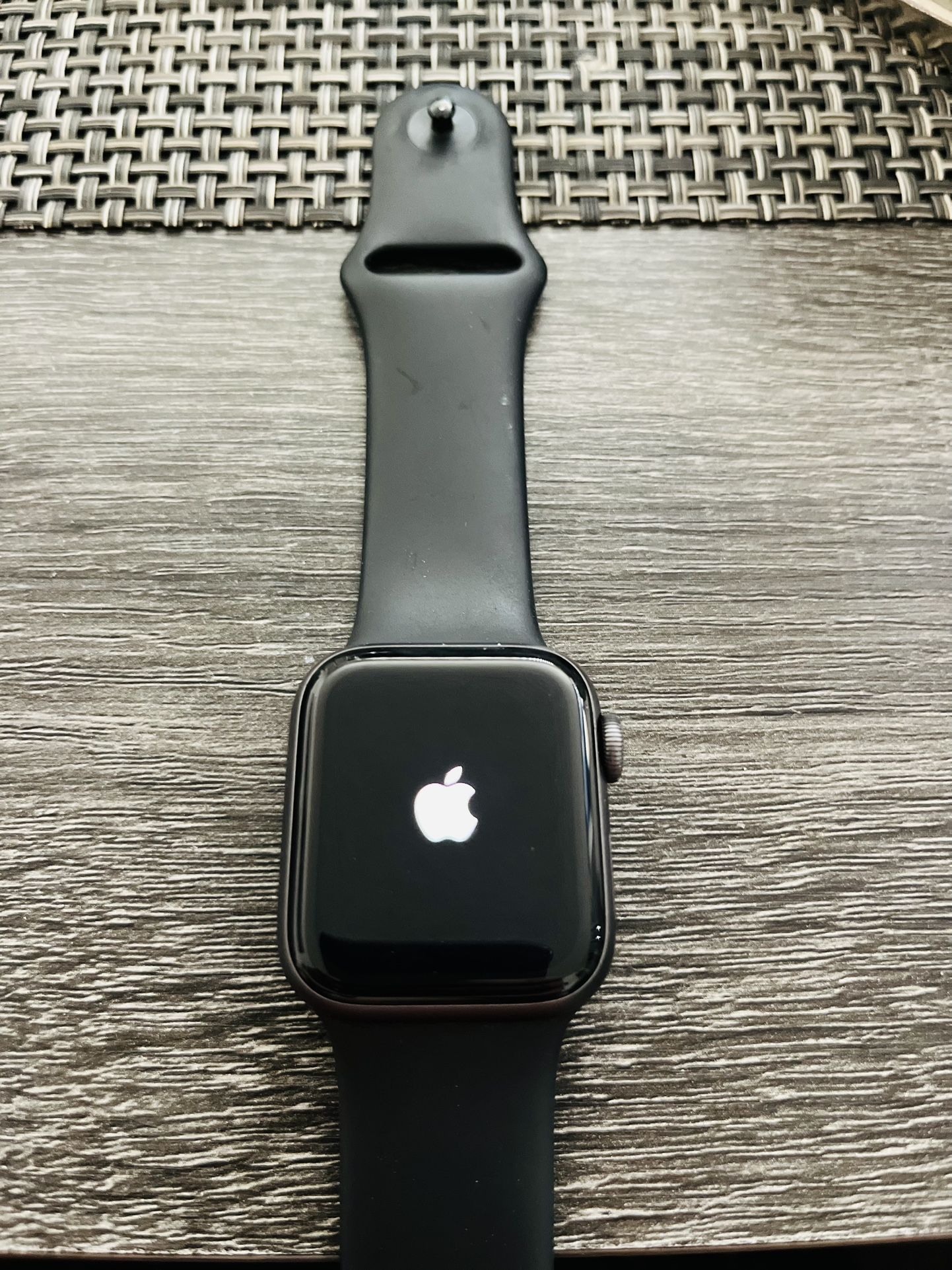 Iwatch Series 4 40mm