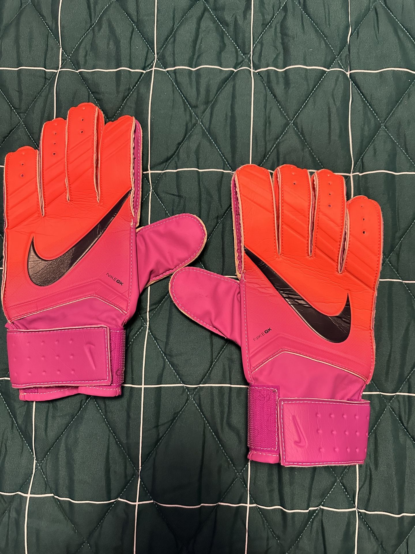 Nike Goalie Gloves