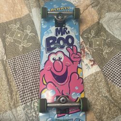 DGK skate Board 