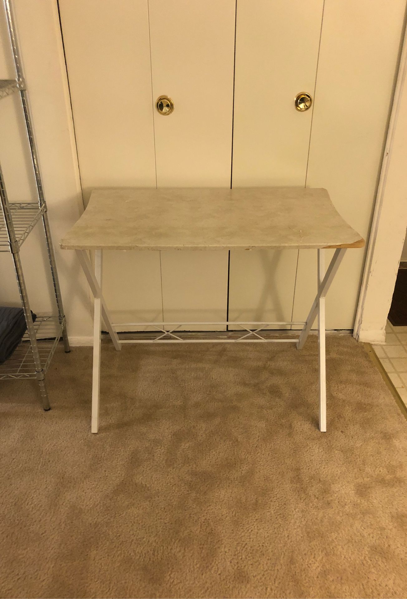 Free (Metal and wood table )