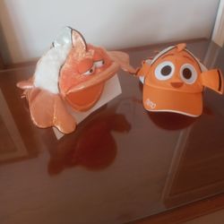 Disney Nemo Hat And Aurora Plush Puppet