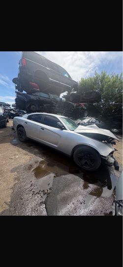 ✅ 2011-2014 DODGE CHARGER 5.7L CAR FOR PARTS ONLY ENGINE AND TRANSMISSION RUNNING GOOD ✅