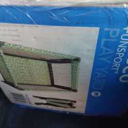 Cosco Playpen 