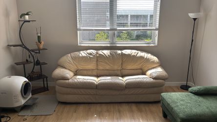 Free sofa. Pick up required.