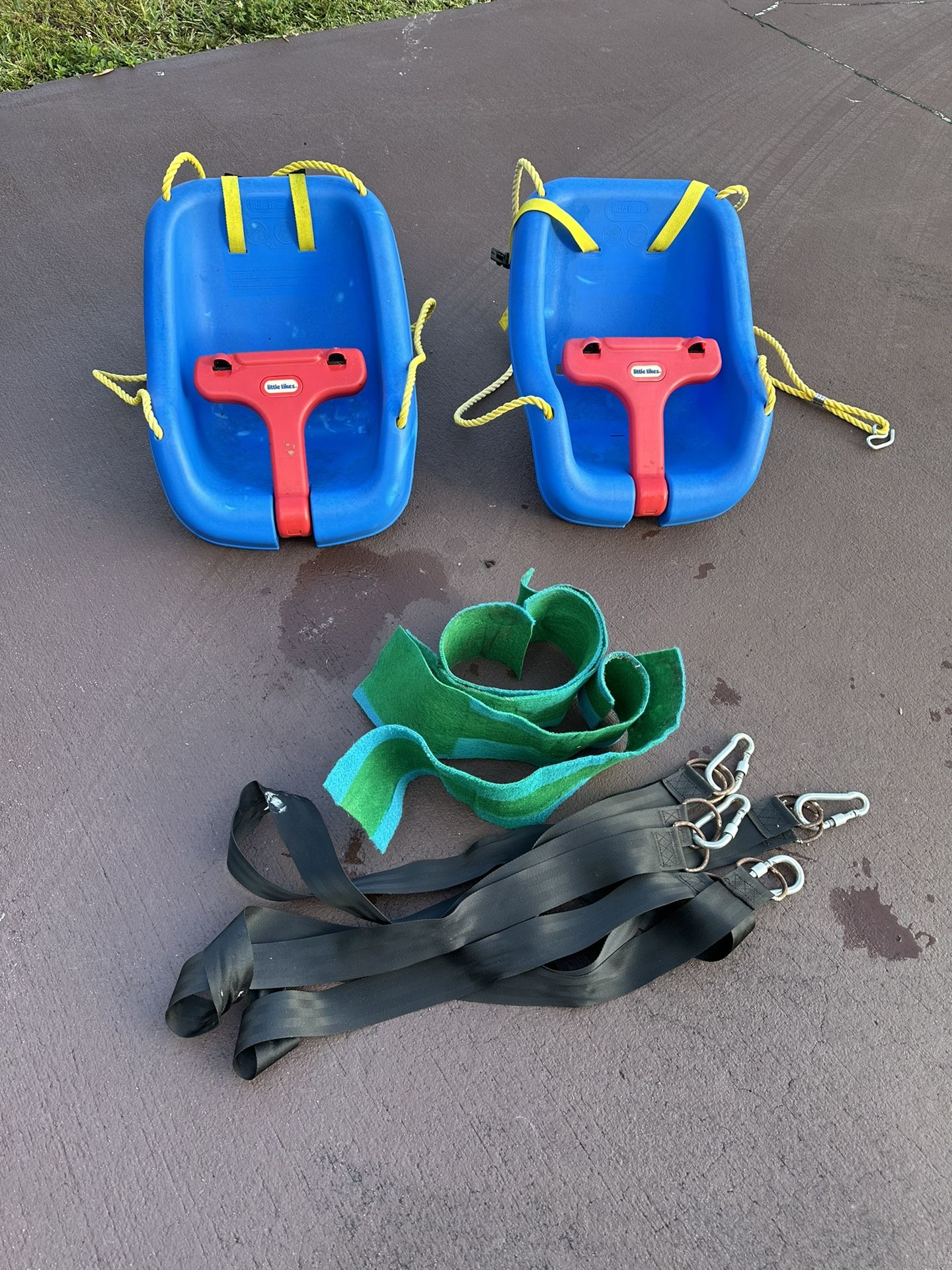 Little Tykes Toddler Swings With Mounting Brackets 