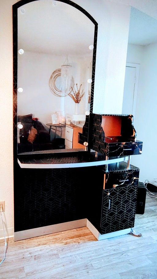 VANITY