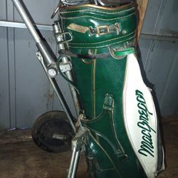 Vintage MacGregor Golf Bag Green White Retro With Flex Wheels 