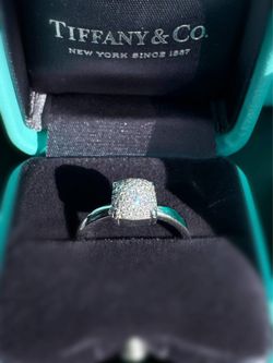 Tiffany & Co. Paloma Picasso 18K white gold Pave 0.16CTW Diamond Sugar Stack Cocktail Ring sz5.25