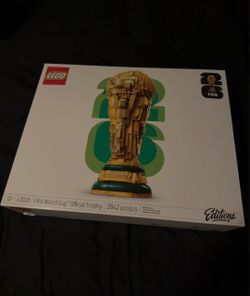 LEGO FIFA World Cup Official Trophy Building Toy 2842 pcs