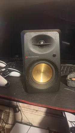 Pro sonic speakers
