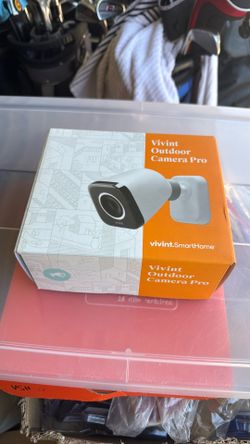 VIVINT OUTDOOR CAMERA PRO