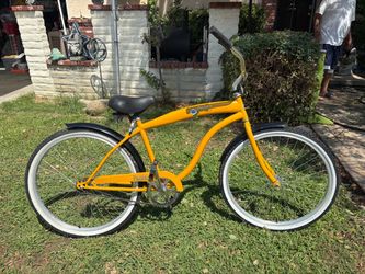 26” Pacifico Clara beach cruiser bike