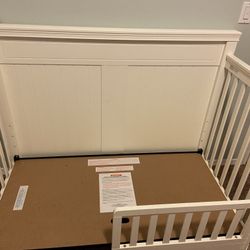 Baby Crib 