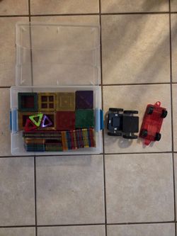 Magnetic tiles