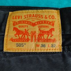 Mens Levis 505 (W36__L32)