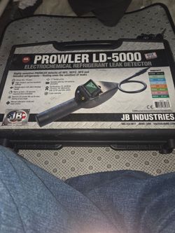 Prowler LD 5000 refrigerant leak detector