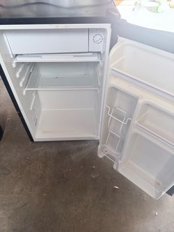Small refrigerator