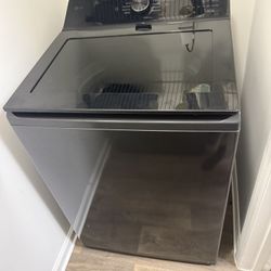 washer and dryer new onley 2 times used